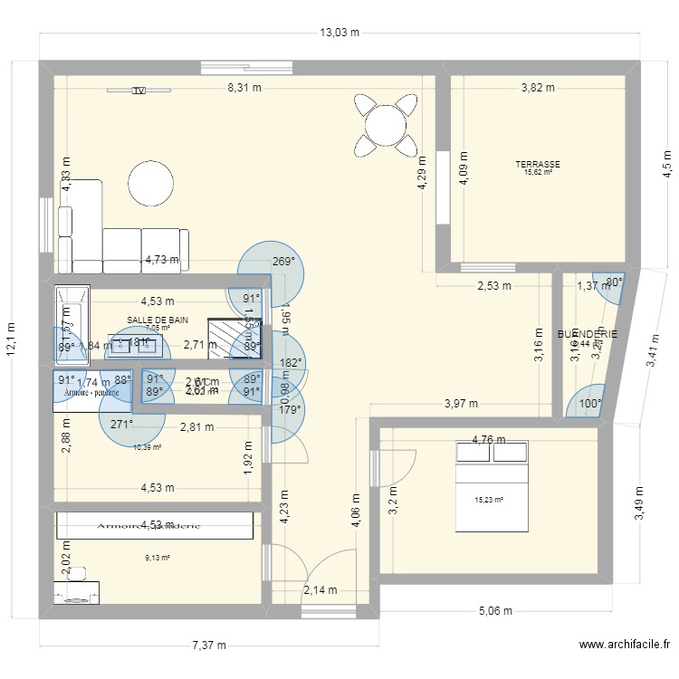 MODÈLE 2. Plan de 8 pièces et 127 m2