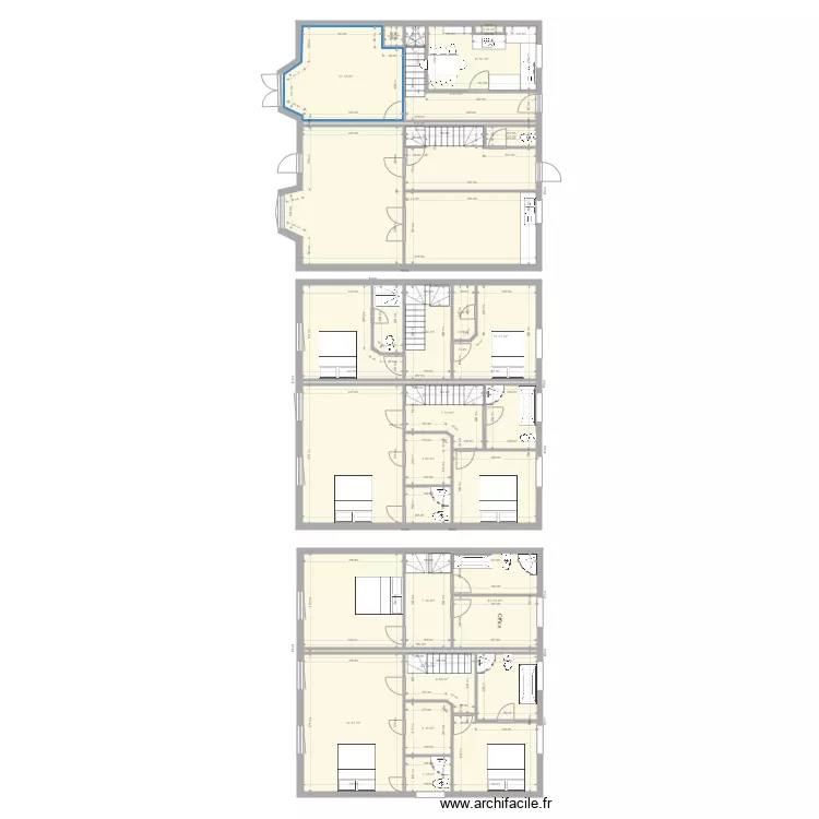 Number 3 and 4 with kitchen extended . Plan de 