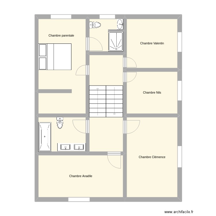 Aménagement étage. Plan de 8 pièces et 83 m2