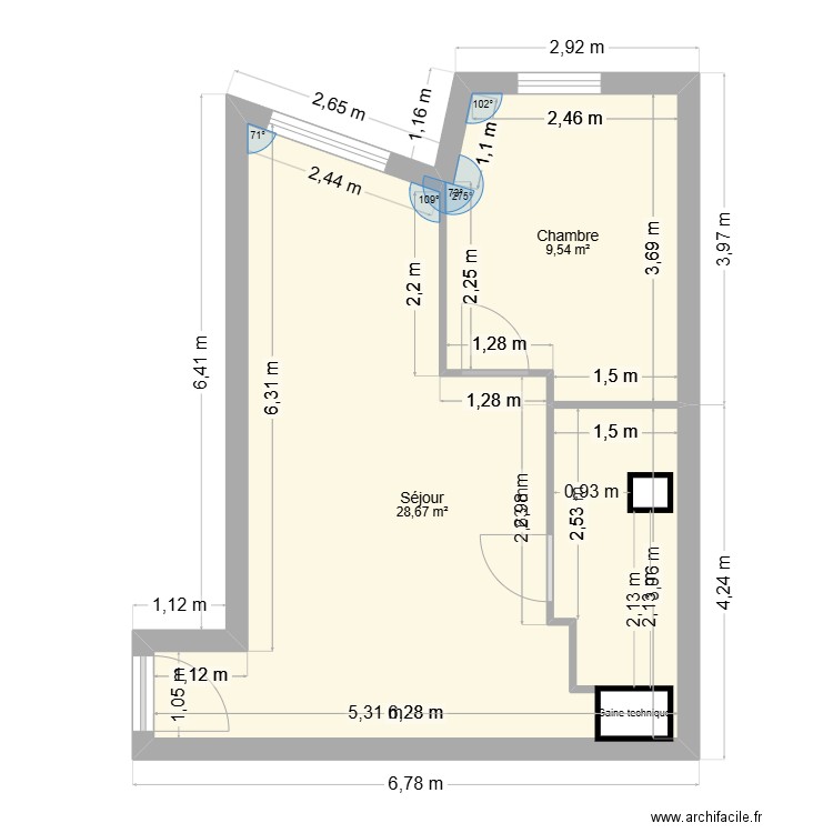 LOT 701. Plan de 2 pièces et 38 m2