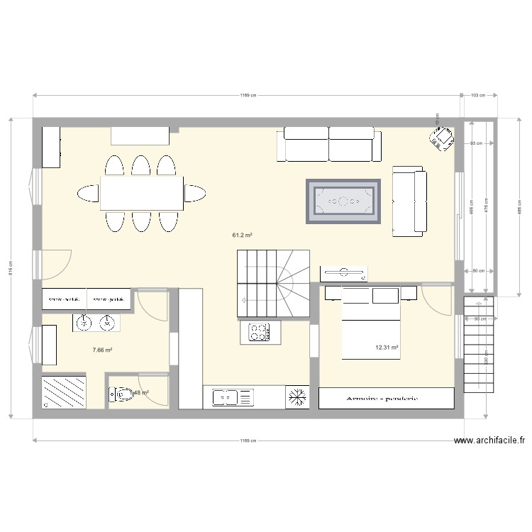 Escalier traversant. Plan de 0 pièce et 0 m2