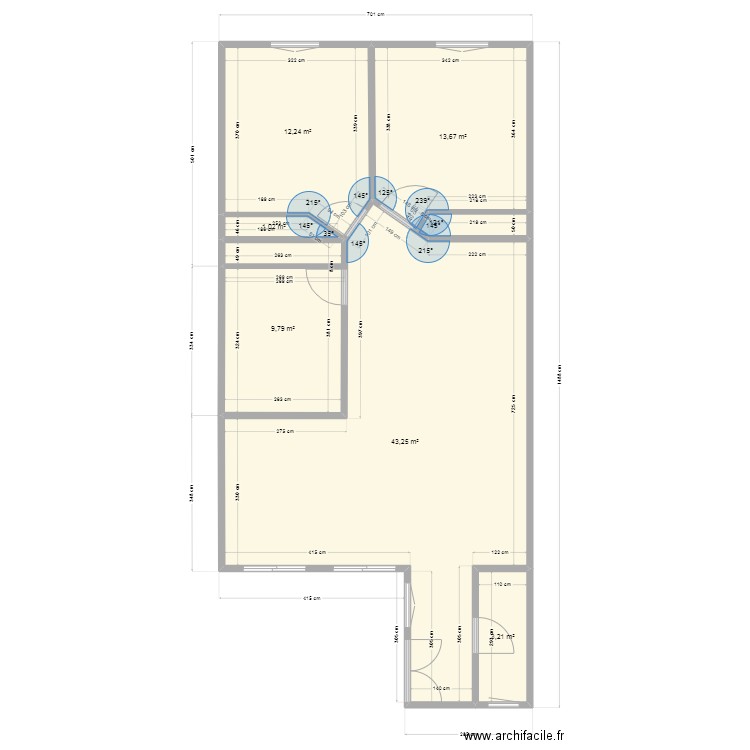 zar. Plan de 6 pièces et 19 m2