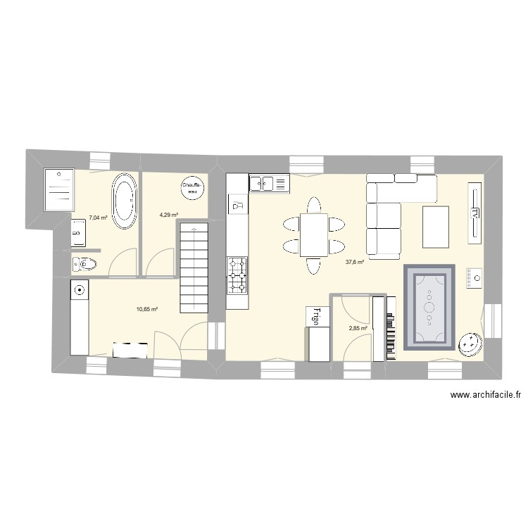 RDC Valognes. Plan de 5 pièces et 62 m2