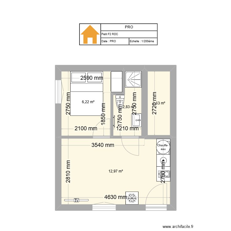 Petit F2 RDC. Plan de 4 pièces et 25 m2