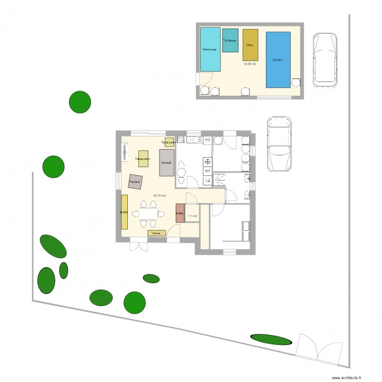 Saché avec local tech integré. Plan de 0 pièce et 0 m2