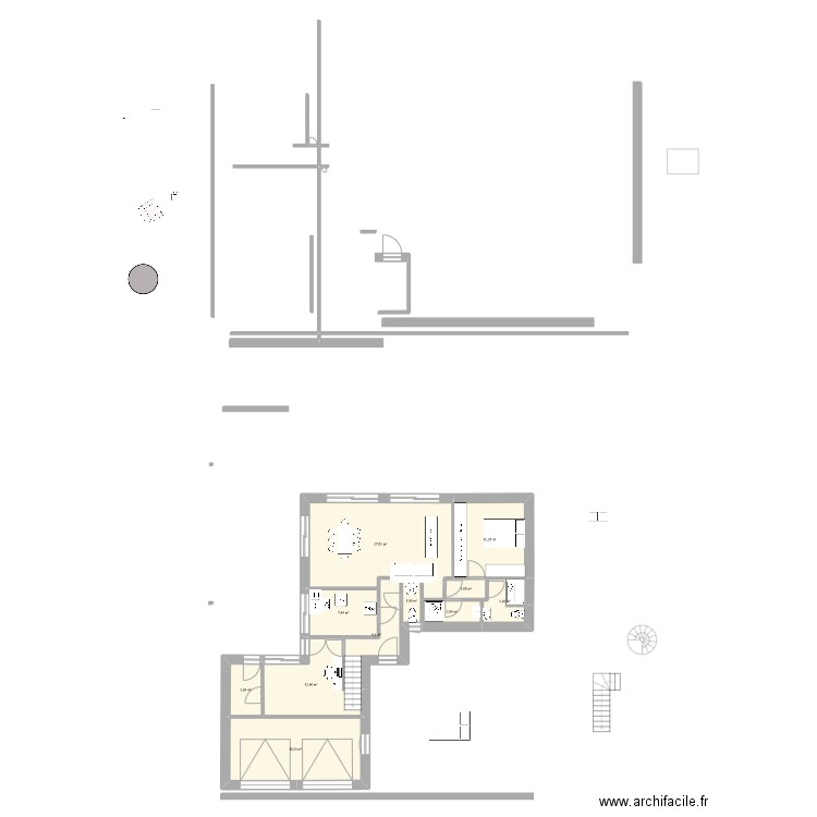 Maison . Plan de 9 pièces et 108 m2