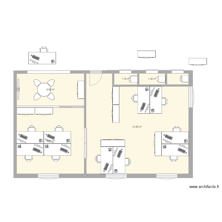 Bureau exploitation V1. Plan de 5 pièces et 74 m2