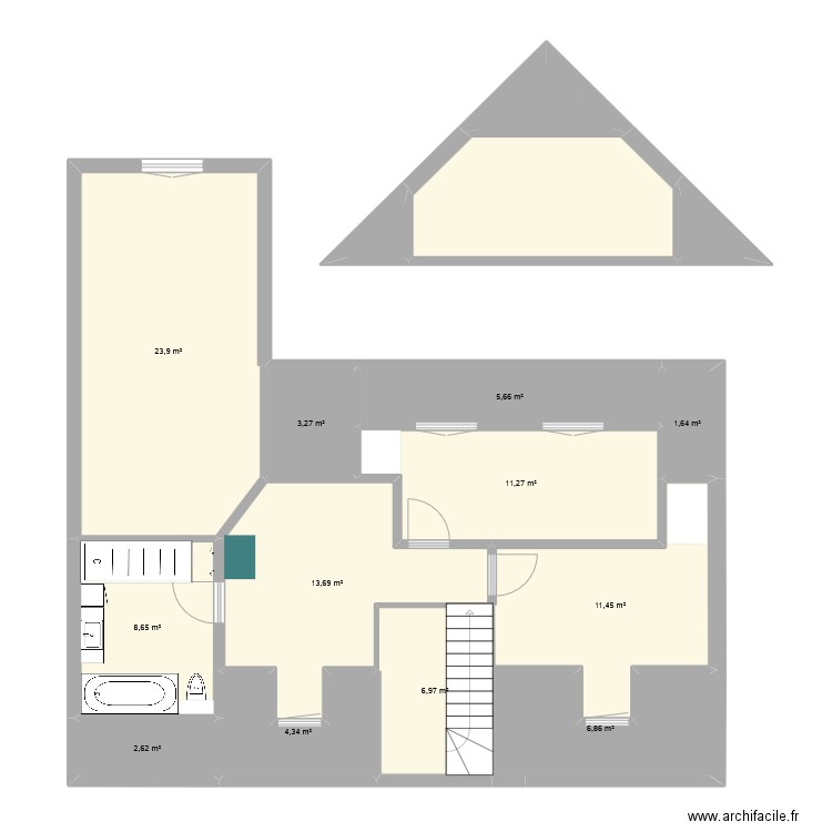 Maison Pontault étage. Plan de 16 pièces et 114 m2