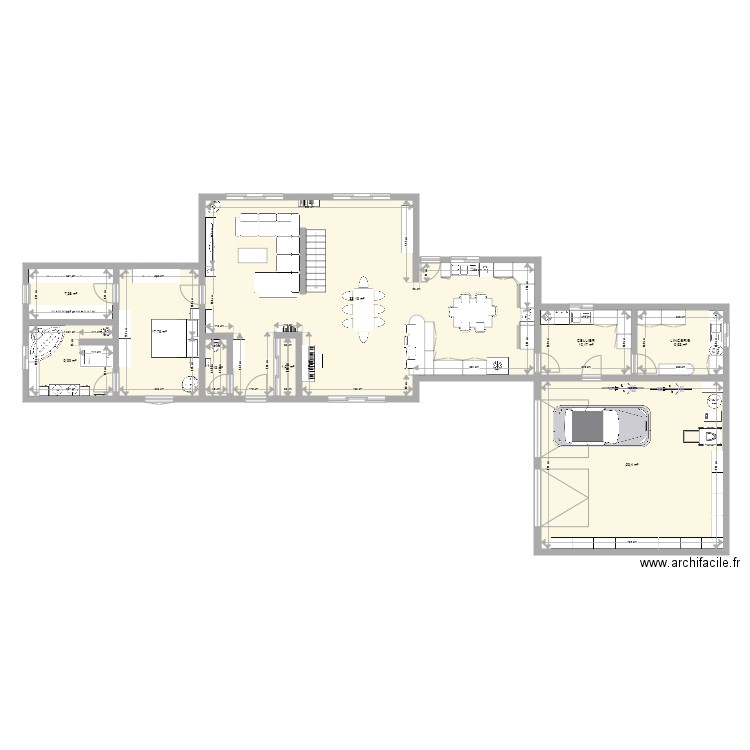 PLAN AC 22. Plan de 9 pièces et 200 m2