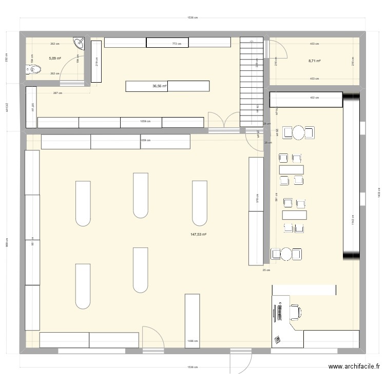 local St Romain. Plan de 4 pièces et 198 m2