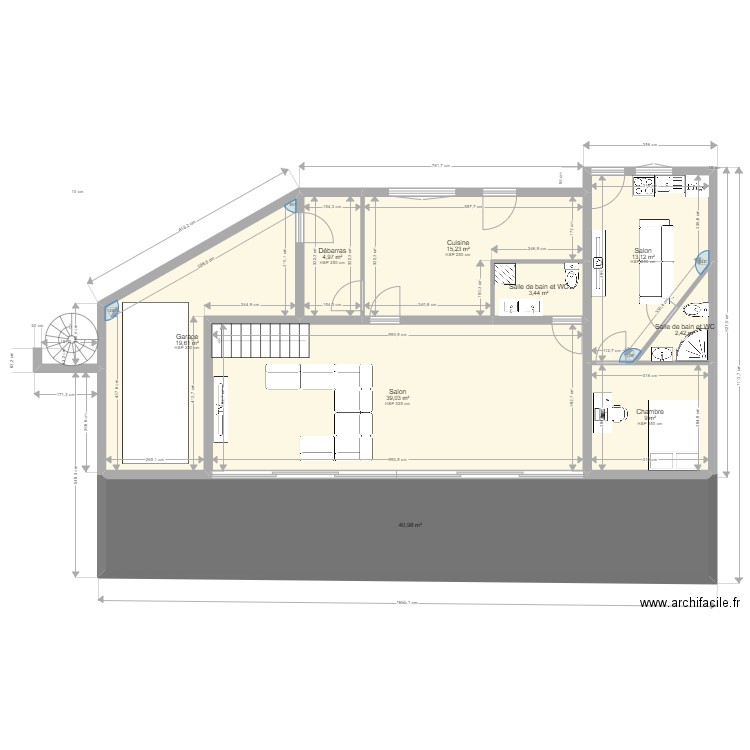 MAISON MARJORAY  RDC. Plan de 9 pièces et 148 m2