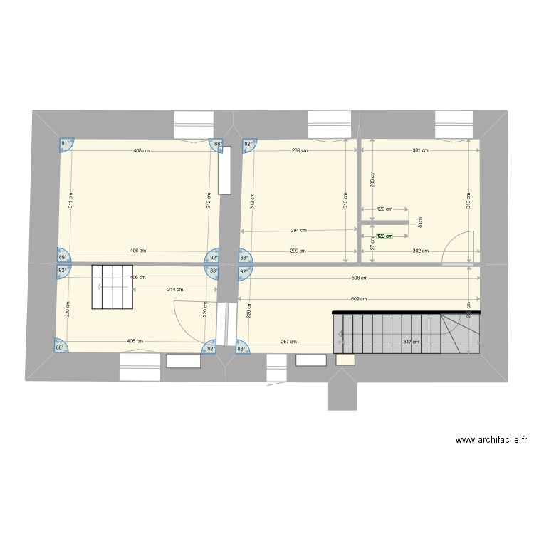 Appartements 1er etage DER. Plan de 5 pièces et 54 m2