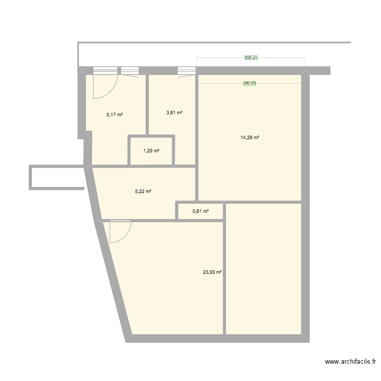 brun riom. Plan de 0 pièce et 0 m2