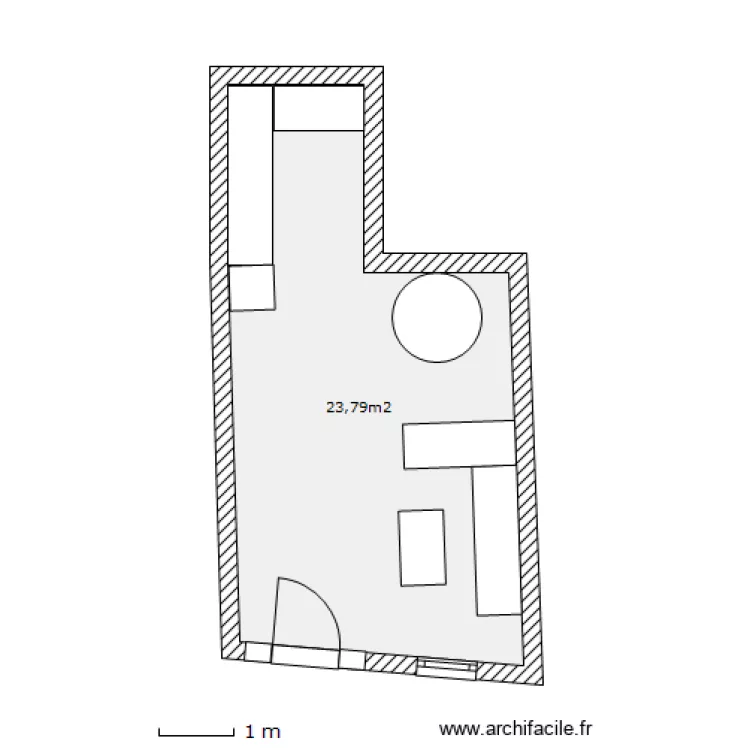 2 pi&egrave;ces antoine RDC. Plan de 