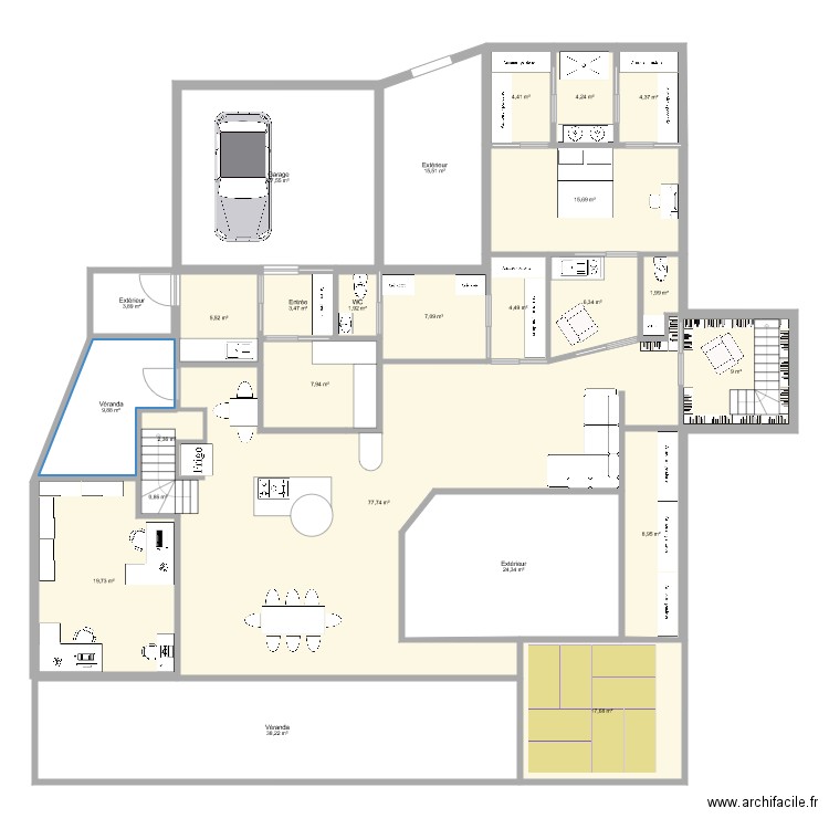 test 421. Plan de 43 pièces et 595 m2