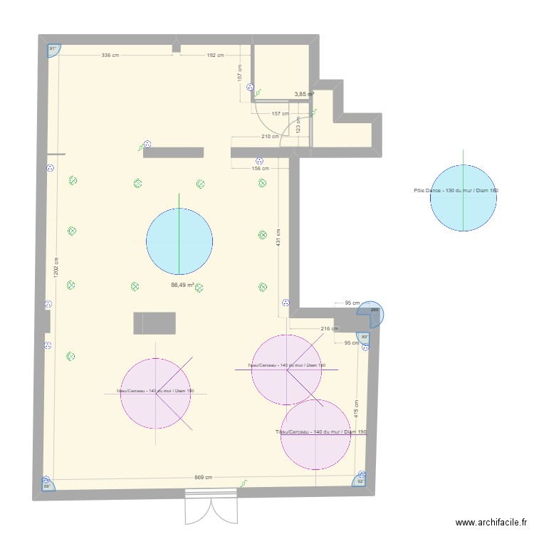 Pôle Dance Relax Zone. Plan de 2 pièces et 90 m2