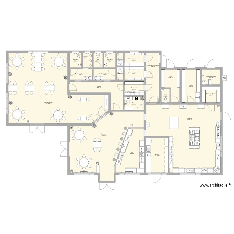 RESTAURANT 2. Plan de 24 pièces et 365 m2