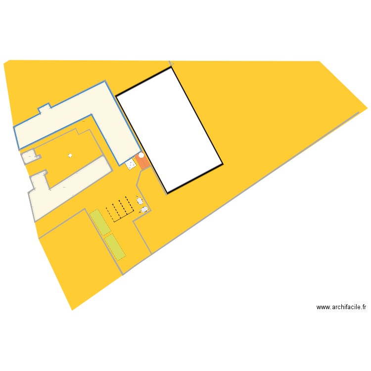 FERME EXT. Plan de 3 pièces et 587 m2