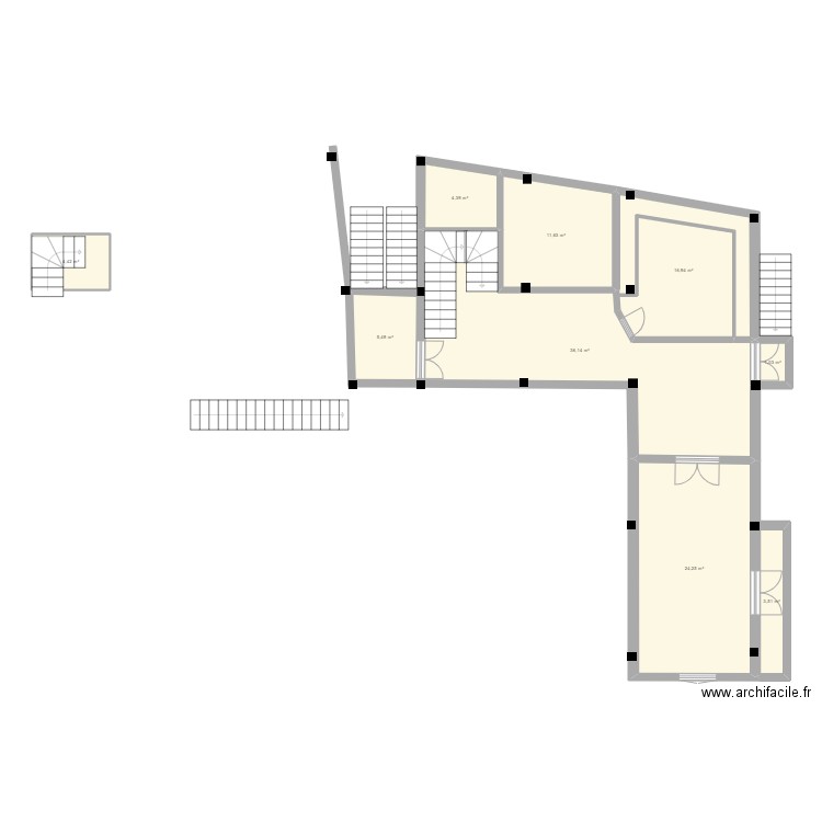new23//. Plan de 9 pièces et 108 m2