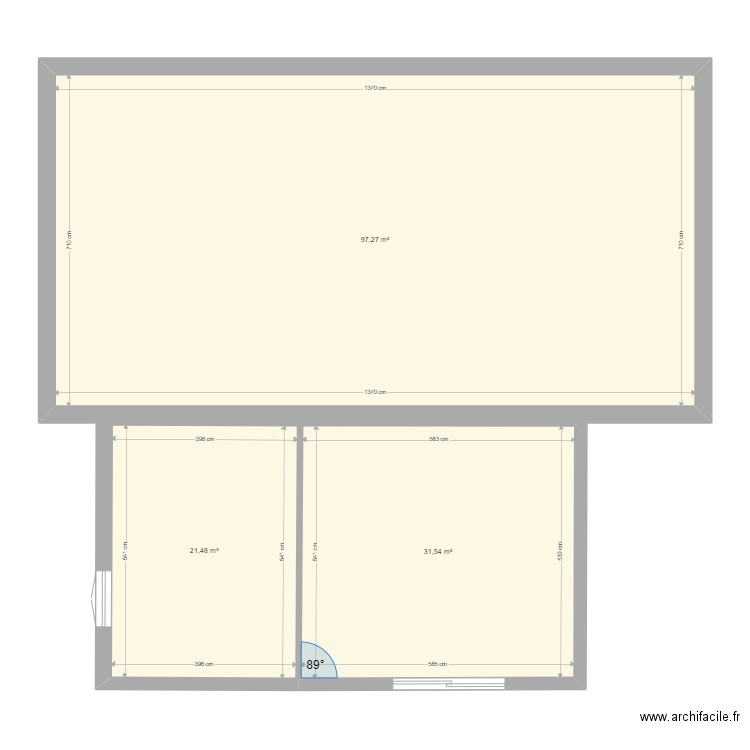 extension. Plan de 3 pièces et 150 m2