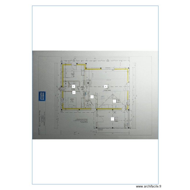 rexel BOITE. Plan de 0 pièce et 0 m2