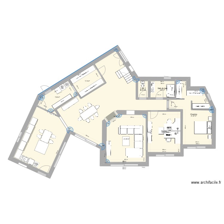 MAISON 2. Plan de 8 pièces et 252 m2