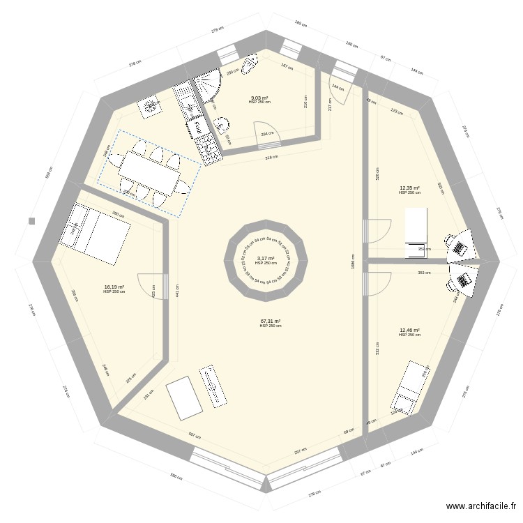 octogone x 3. Plan de 6 pièces et 125 m2