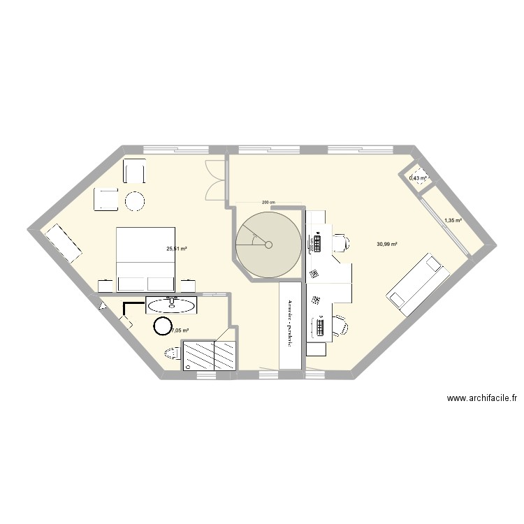 Etage. Plan de 5 pièces et 65 m2