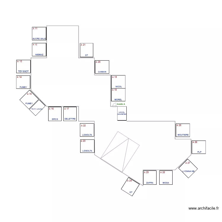 Garages A c&ocirc;t&eacute; passerelle. Plan de 