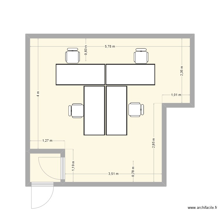 Commerce. Plan de 2 pièces et 27 m2