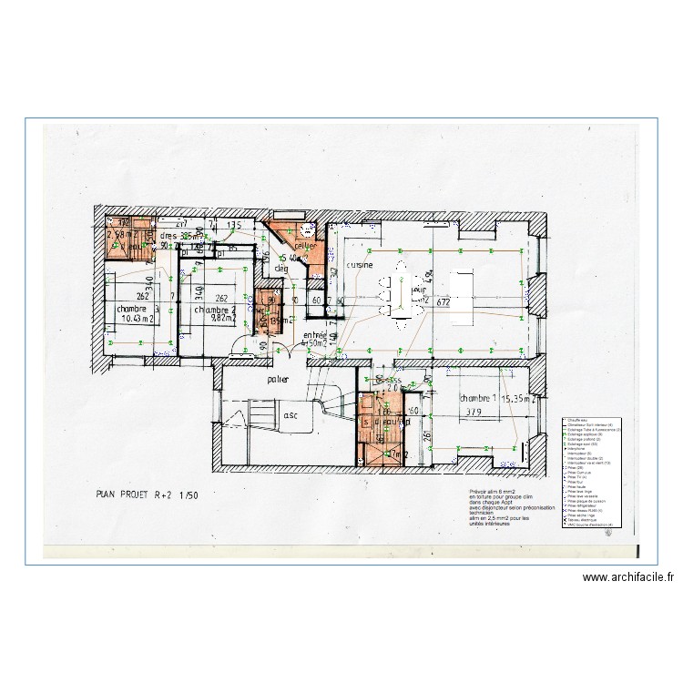 R2 albert de mun 06 11 20. Plan de 0 pièce et 0 m2