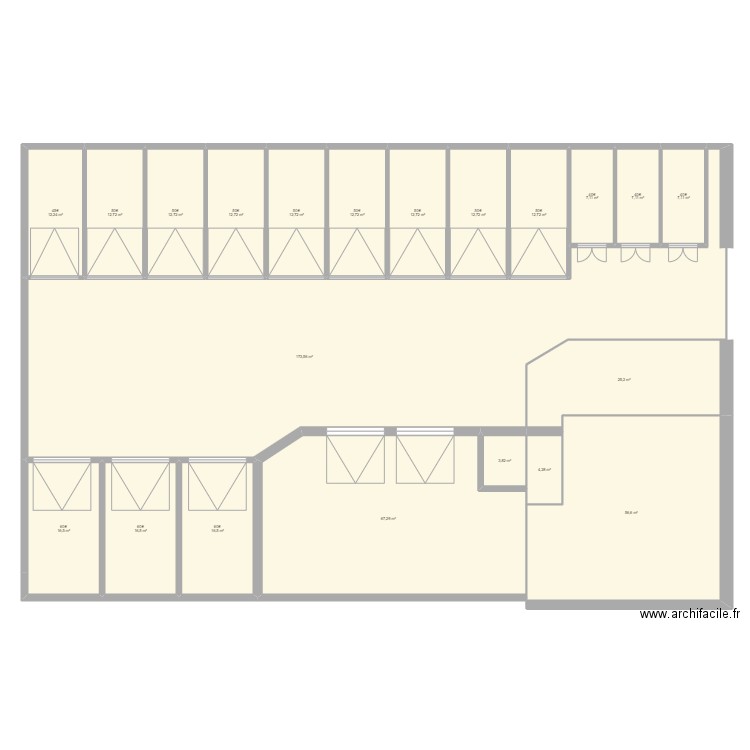 Extension 2 chambres. Plan de 15 pièces et 247 m2