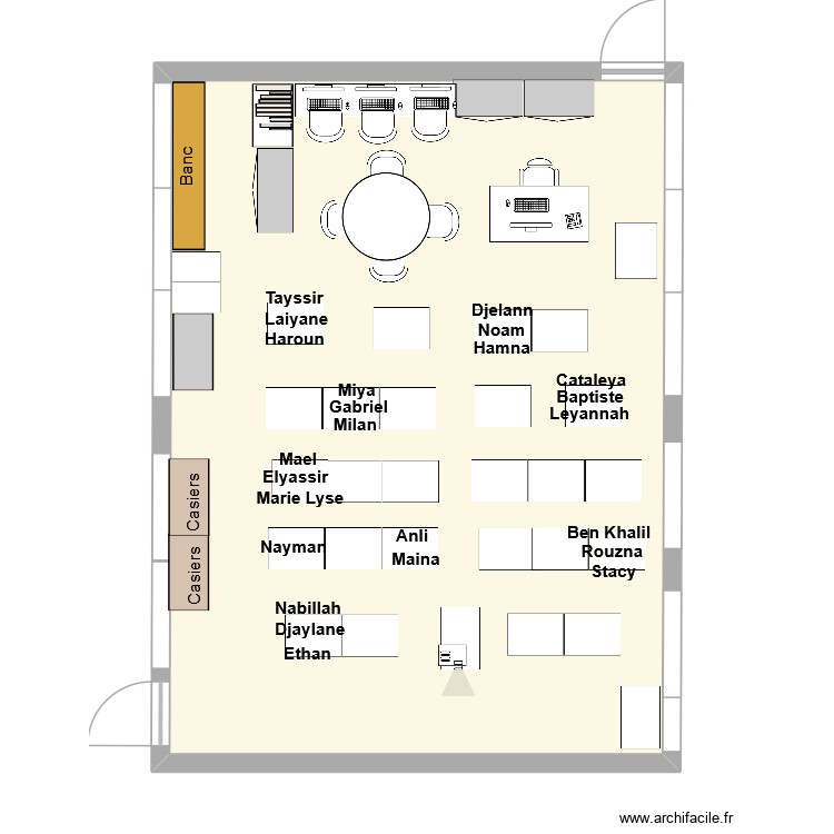 Classe P2 8 groupes de 3 HOMO sans titre. Plan de 0 pièce et 0 m2