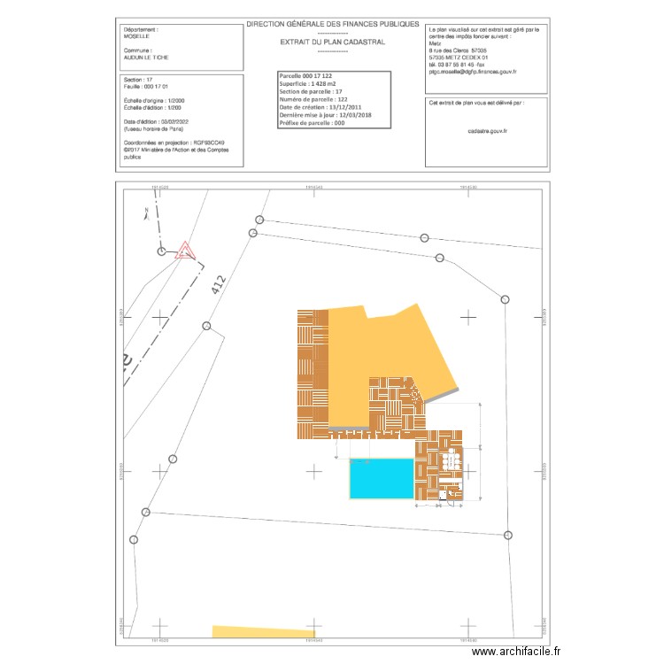 PISCINE ET POOL HOUSE. Plan de 4 pièces et 20 m2