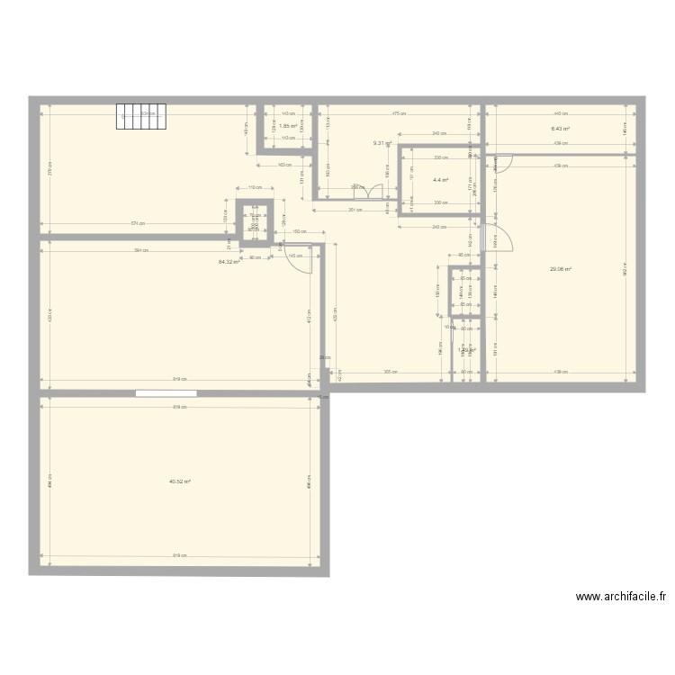 Loïc. Plan de 0 pièce et 0 m2