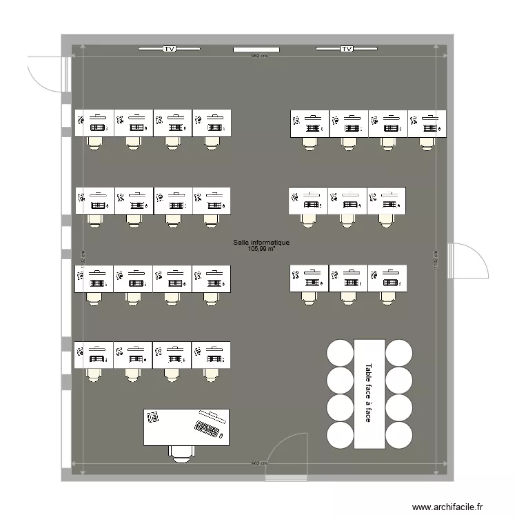 Plan salle informatique align&eacute; vers tableau. Plan de 