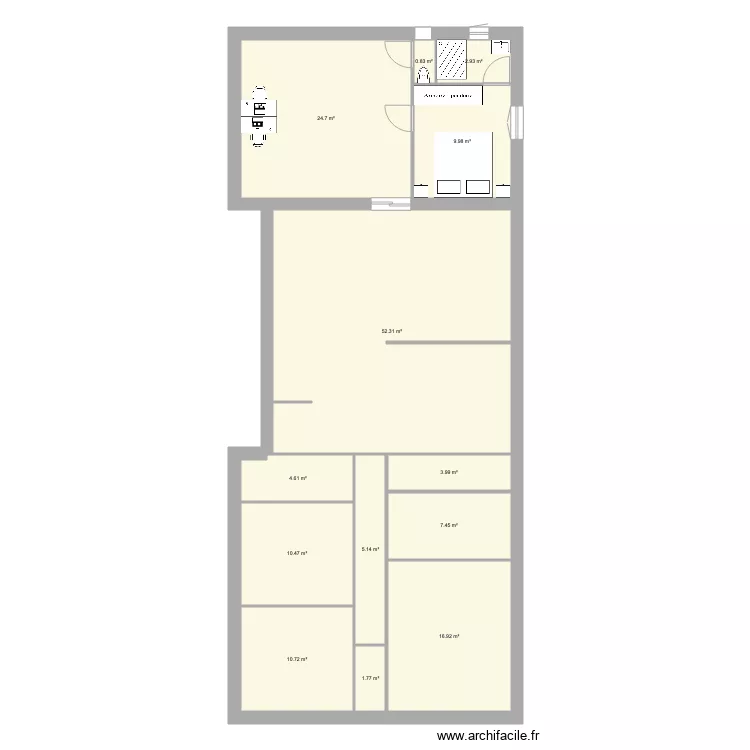 Chez nous moche 2. Plan de 