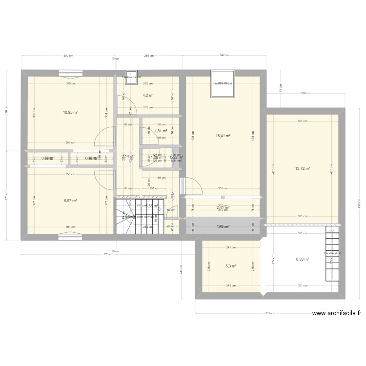 ETAGE. Plan de 16 pièces et 86 m2