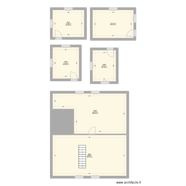 MOQUETTE. Plan de 7 pièces et 126 m2