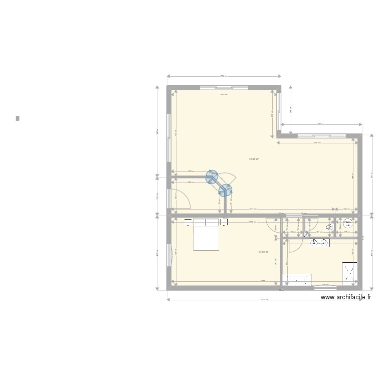 Nyons 1. Plan de 2 pièces et 121 m2