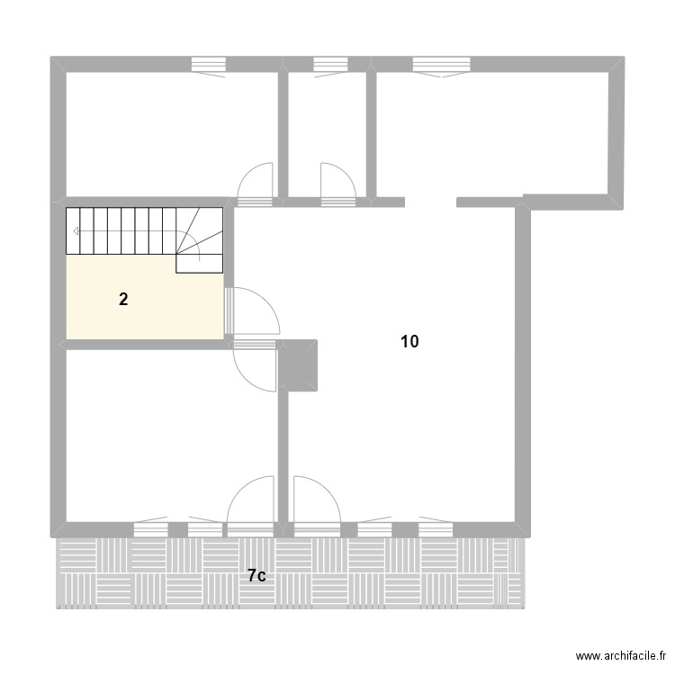 Combles - Mazembraz. Plan de 6 pièces et 60 m2