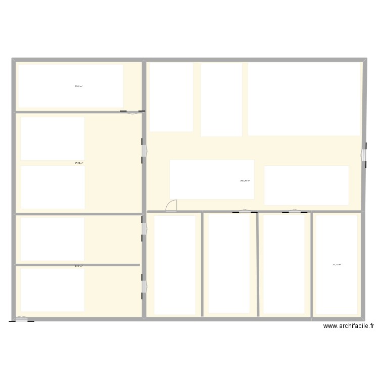 plan d'entreprise C. Plan de 5 pièces et 456 m2