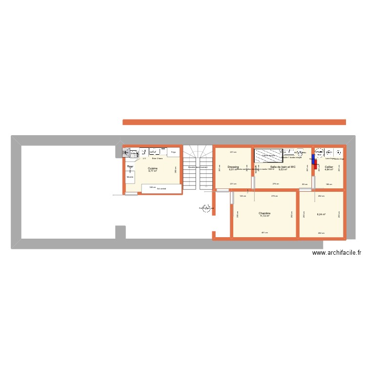 Grange. Plan de 6 pièces et 50 m2