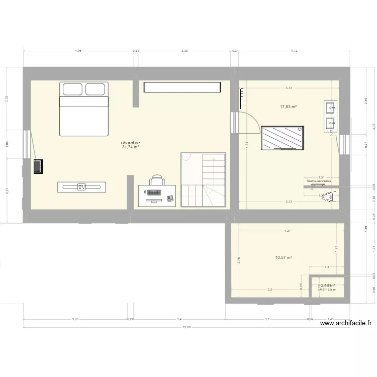 petite maison. Plan de 9 Pièces et 129 m²