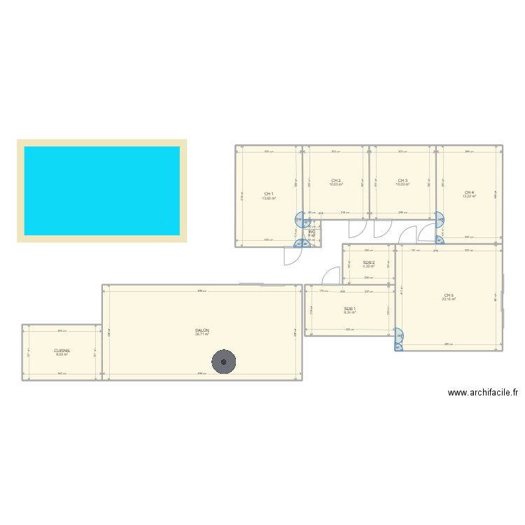 Vila Ollioules. Plan de 10 pièces et 133 m2