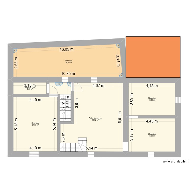 Alissas +terasse etage 1. Plan de 7 pièces et 121 m2