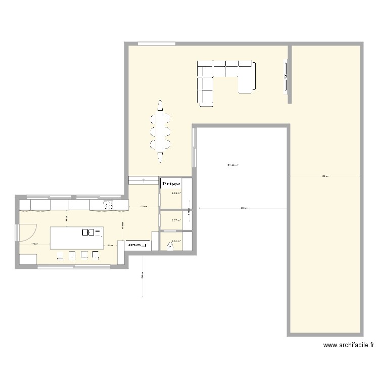 Le brusc bas cuisine salle mangé. Plan de 0 pièce et 0 m2