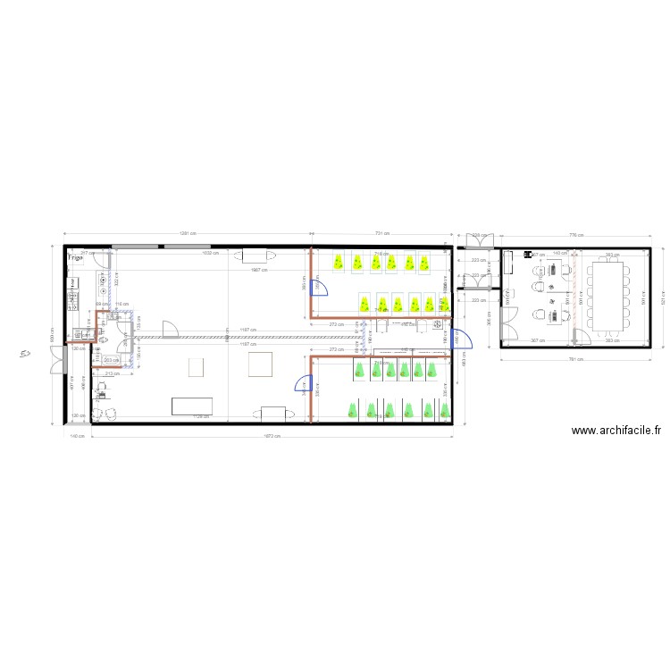 creche 17 avec bureau intérieur et passage. Plan de 0 pièce et 0 m2