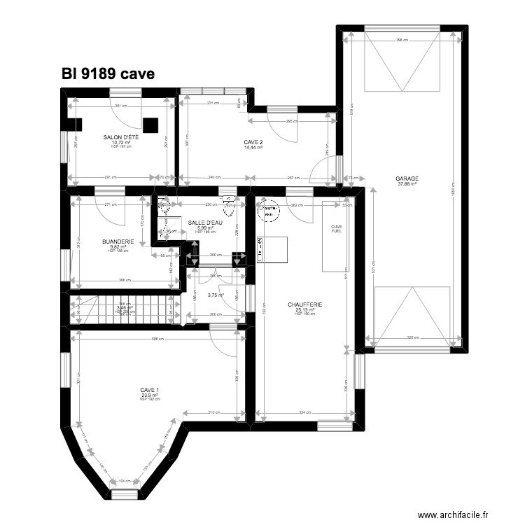 BI 9189. Plan de 28 pièces et 288 m2