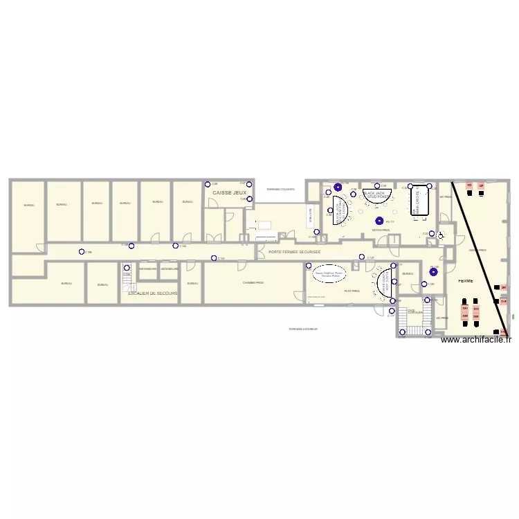 Plan Salon Priv&eacute; au 05 Ao&ucirc;t 2021. Plan de 